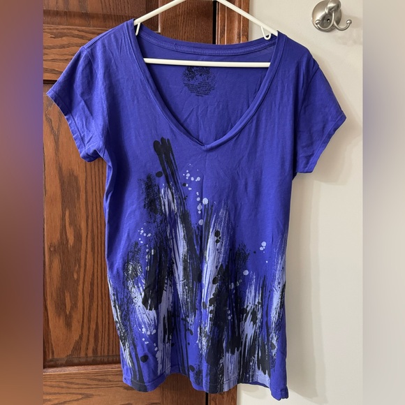 Stylish Purple Graphic Women's Top by STRANDED XL - Picture 1 of 3